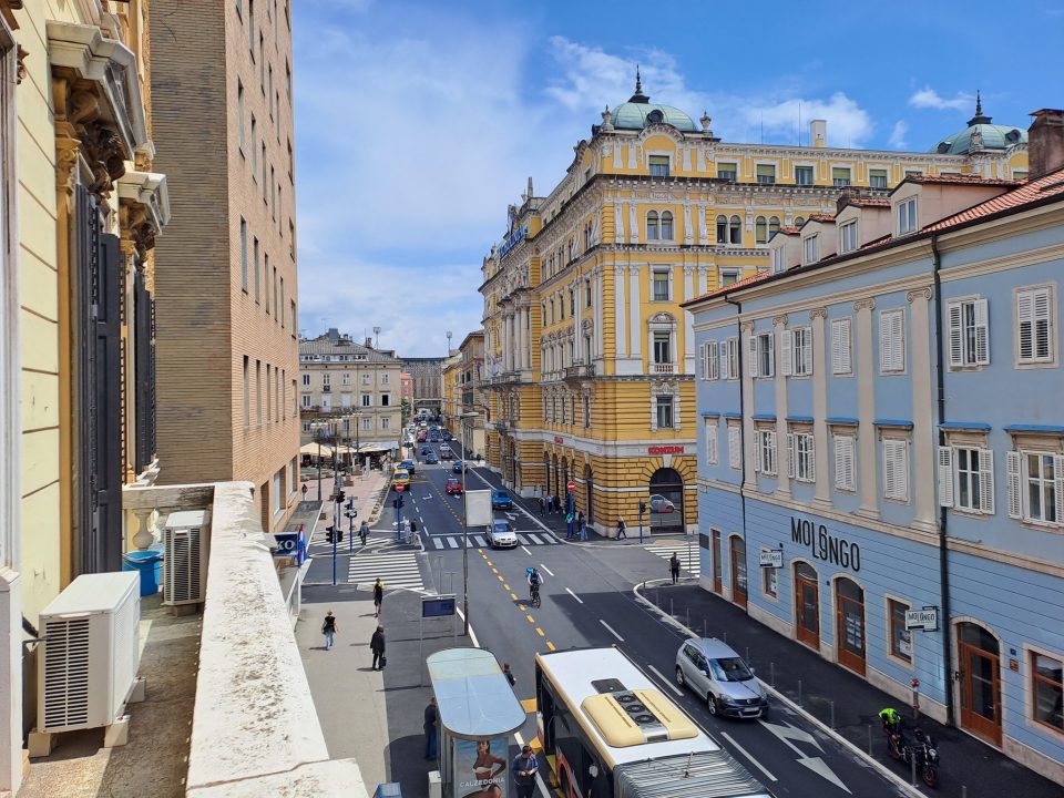 Pripreme za IELTS Rijeka + prijevod svjedodžbi  Omnia  Centar za strane jezike pripreme za ielts rijeka